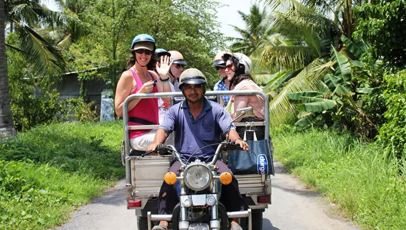 Motor-cart-ride-in-Mekong